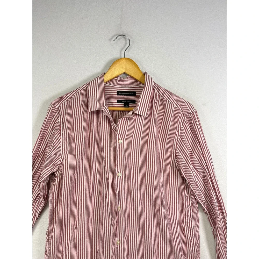 Nautical Banana Republic Button Down Shirt Mens Medium Striped Untucked Slim Fit